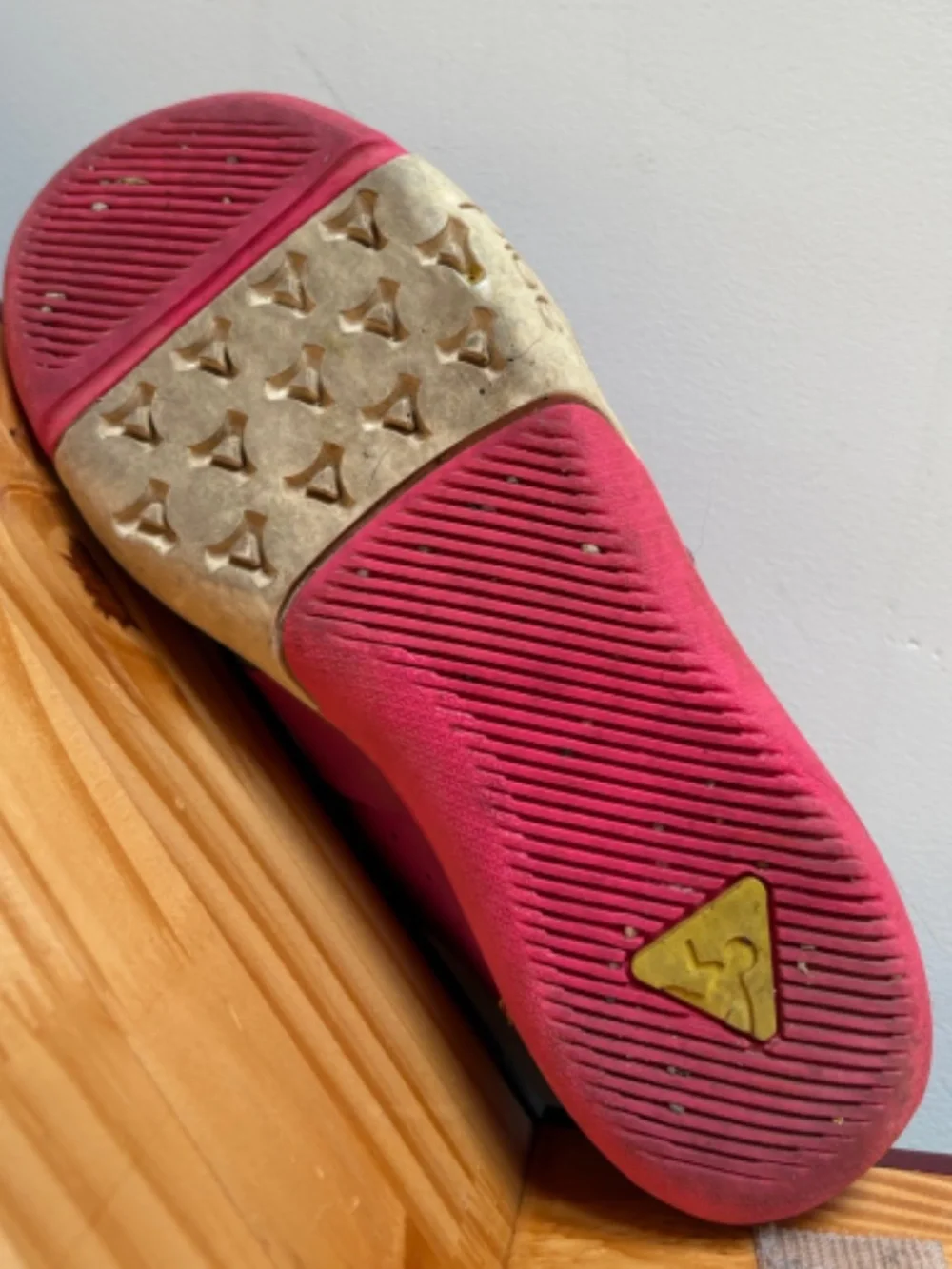 PLAE sandals- Pink!
